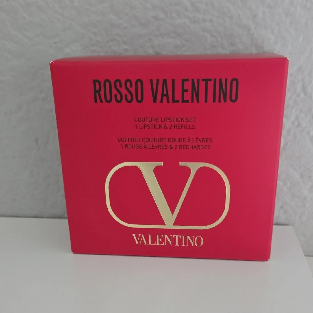 Valentino Rosso Couture Lipstick Set